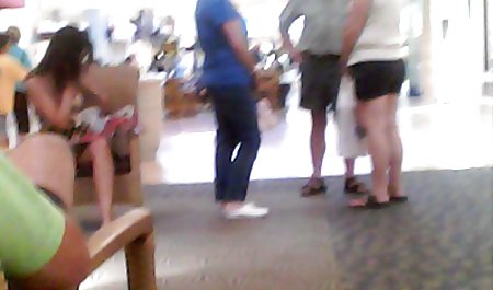 Dewasa Telanjang milfy cerita mesum xx memamerkan tubuh telanjang di pantai
