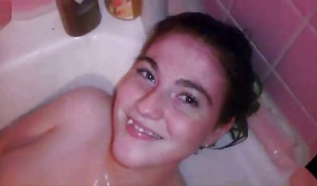 Tinochka dengan pantat besar mendapat anal dengan cerita bokep daun muda pasangan anda dengan big hitam kontol