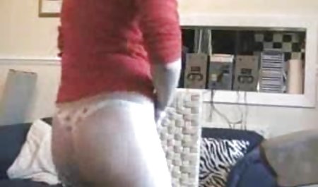 Celana cerita bukep dalam basah dari vibrator.