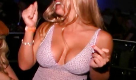 Tribute cum cerita janda bokep untuk Suresh, bagian 1