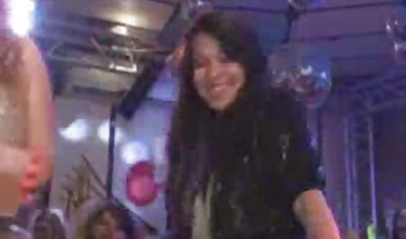 XXX kompilasi rambut merah cerita bokep d perkosa di VR Part 2